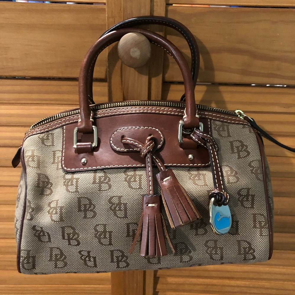 Small Dooney purse